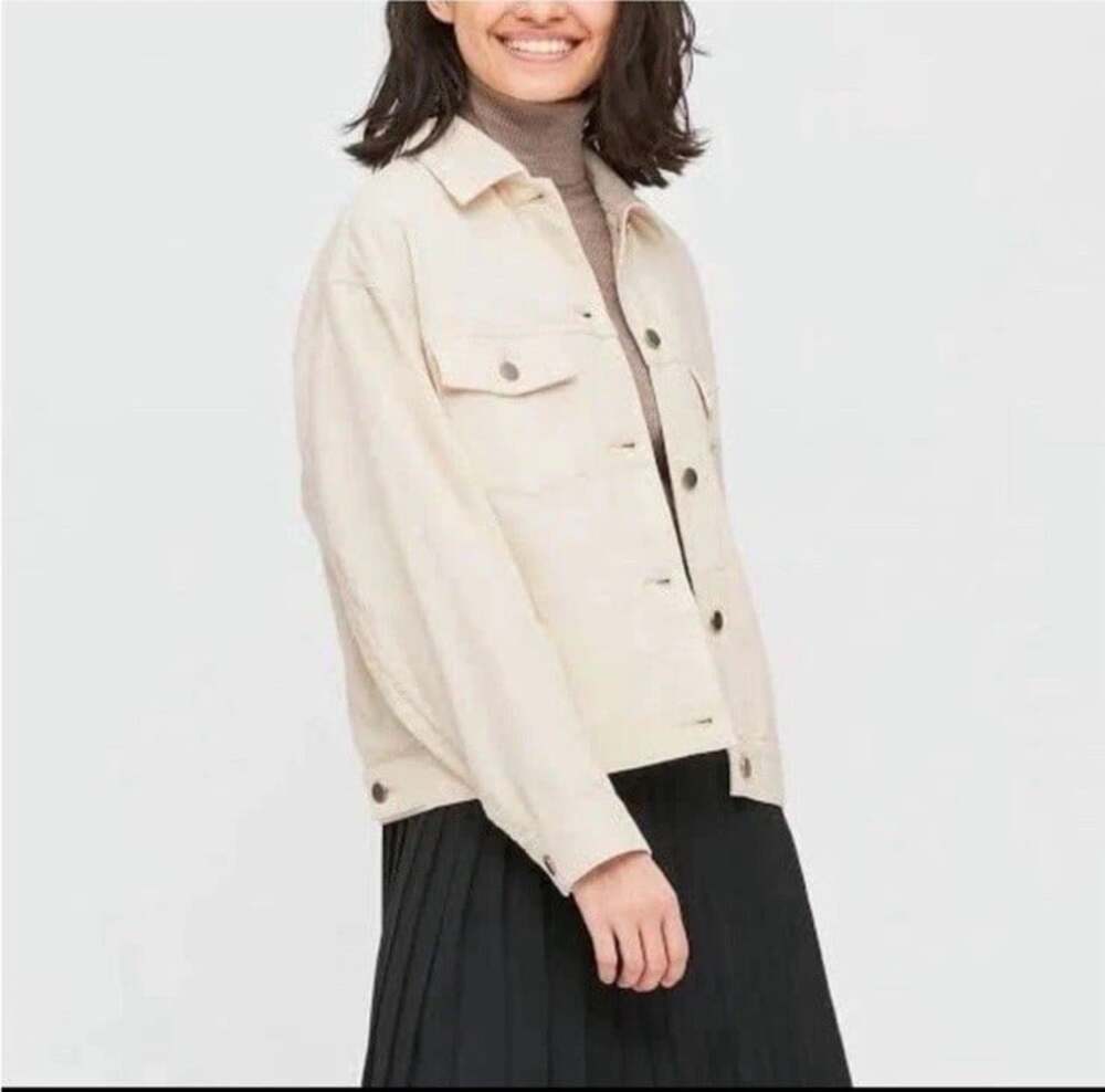 Uniqlo Cream Retro Casual 70s Workwear Minimalist Boxy Corduroy Trucker Jacket-M